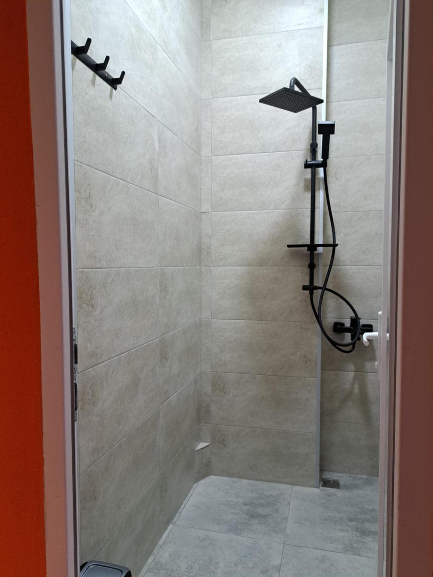Karvi Hostel & Suites Batumi Kültér fotó
