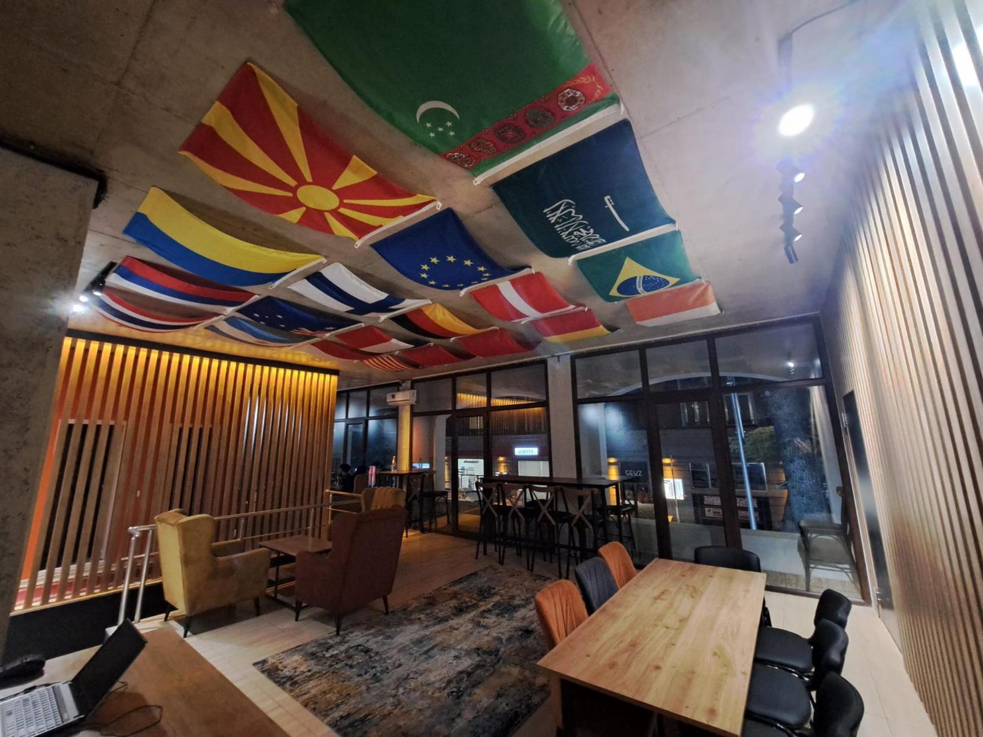Karvi Hostel & Suites Batumi Kültér fotó